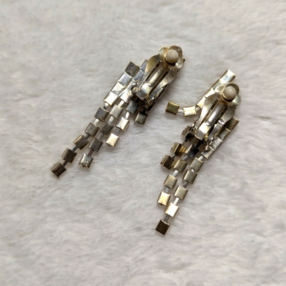 Vintage Clear Rhinestone Asymmetrical Drop Clip Earrings - Picture 2 of 5